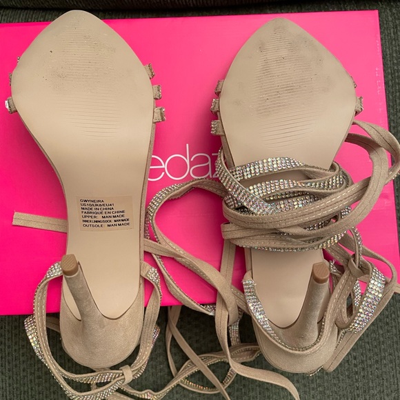 Shoe Dazzle Dress Sandals - Picture 7 of 8